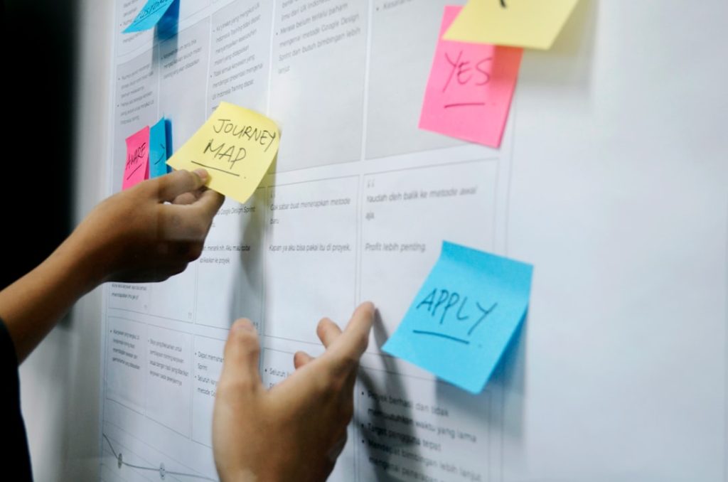 "Optimización SEO: El arte de las palabras clave en la creación de contenido"
